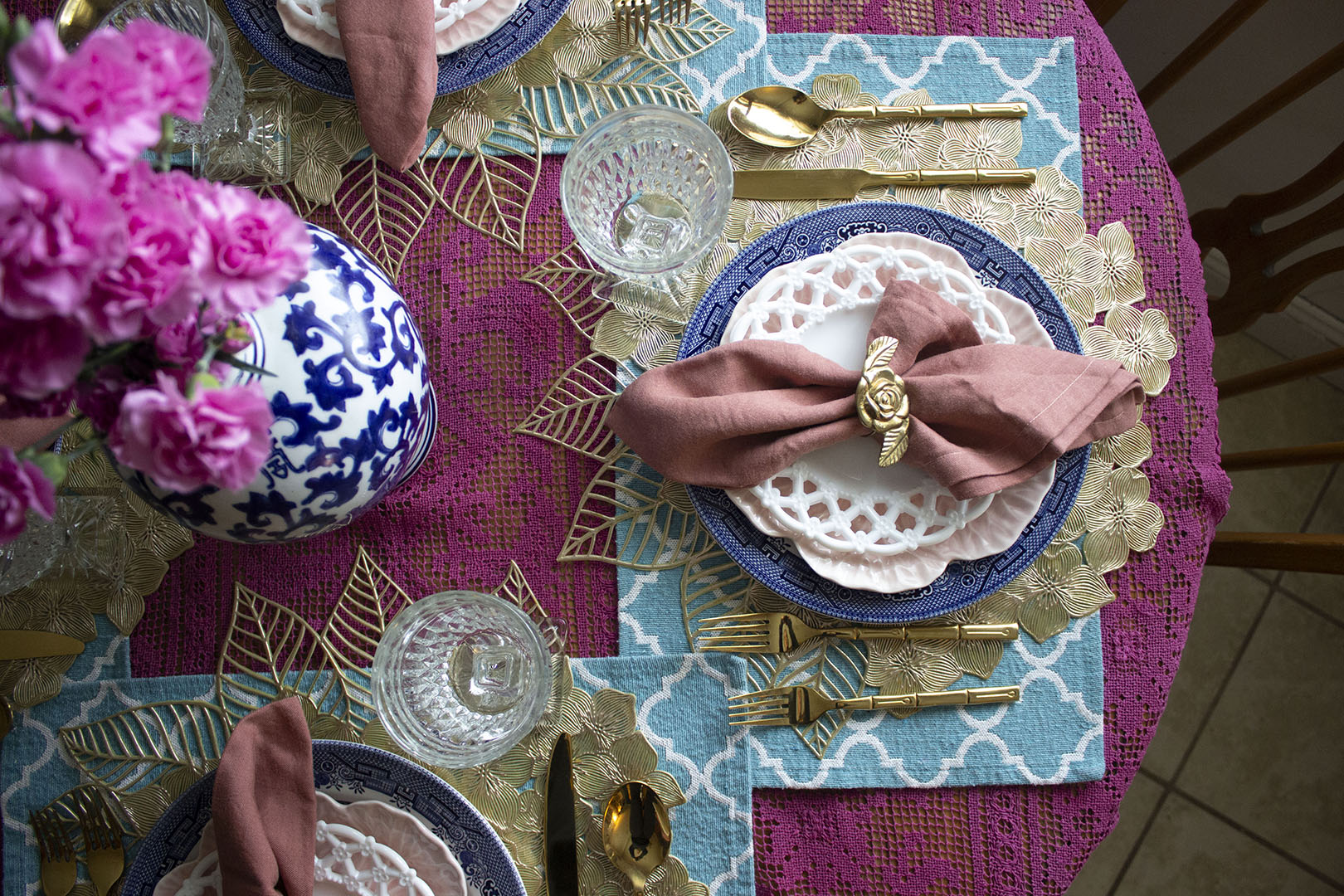 Milk Glass, Pink Cabbage Plates, and Blue Willow Tablescape Inspiration