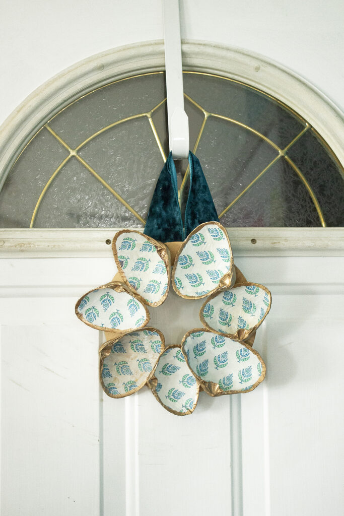 DIY Decoupage Seashell Wreath