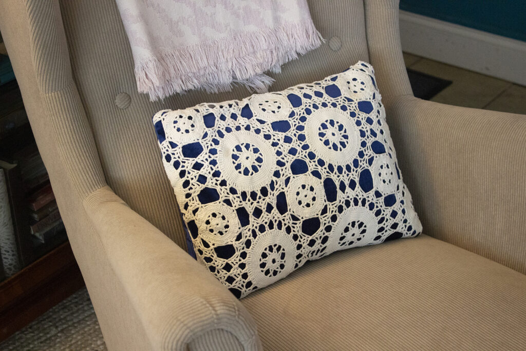 Doily Crafts: a doily covered pillow