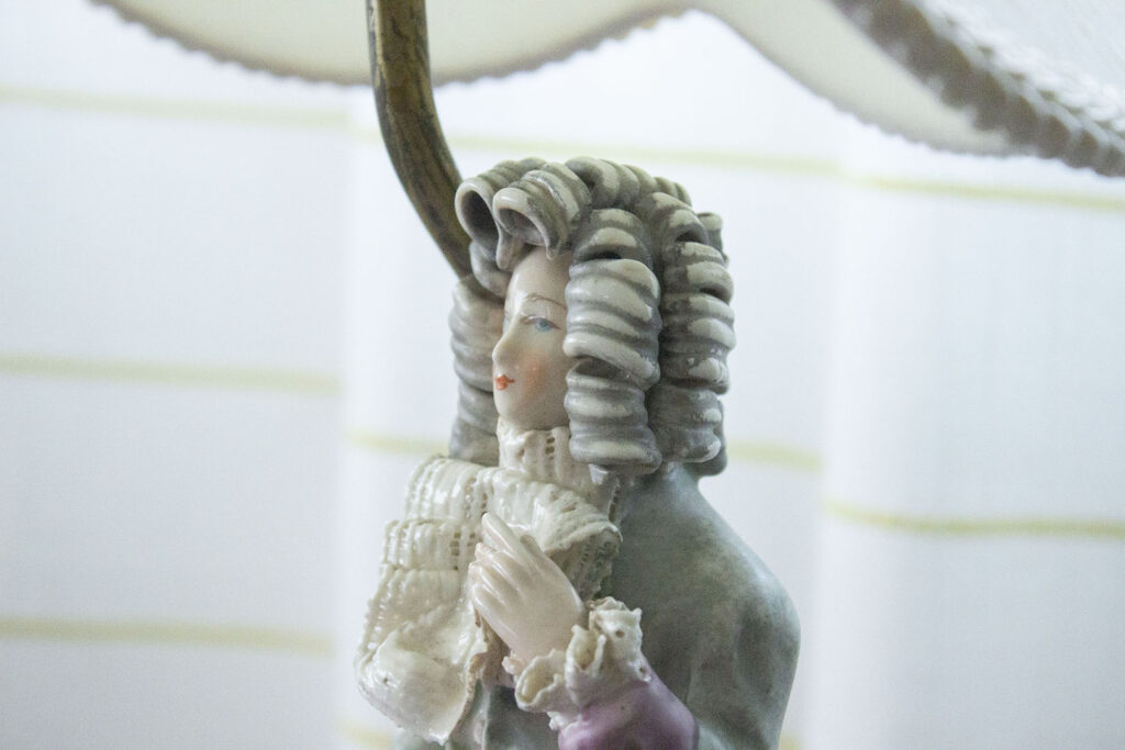 French Figurine Lamp: Closeup Detail