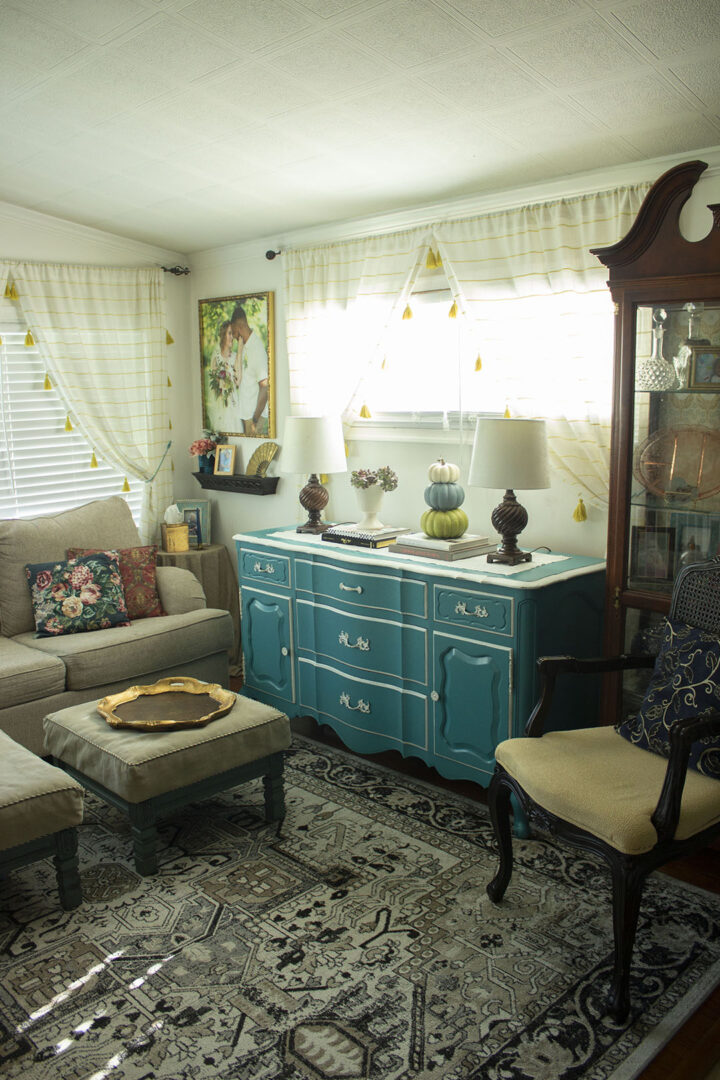 fall living room: brightly colored living room scene